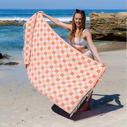 2-in-1 Convertible Beach Towel Backpack